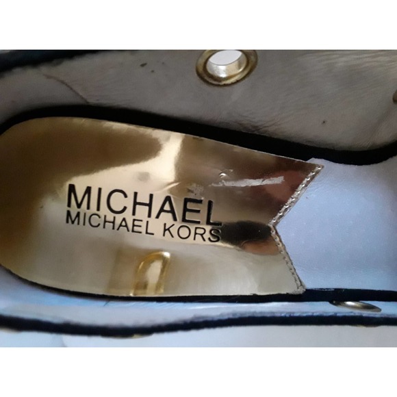 Michael Kors Sz. 8M DELILAH Black Suede Grommet Embellished Pumps - Picture 6 of 9